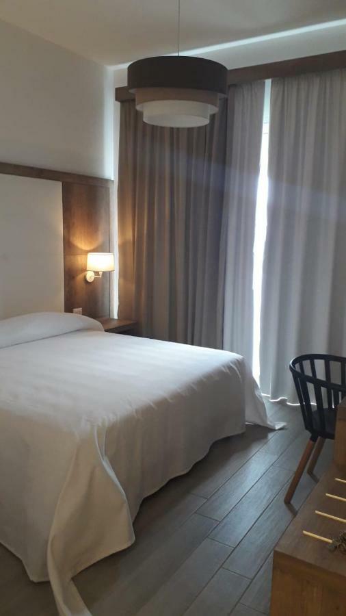 Hotel Pontemare Палермо Екстериор снимка