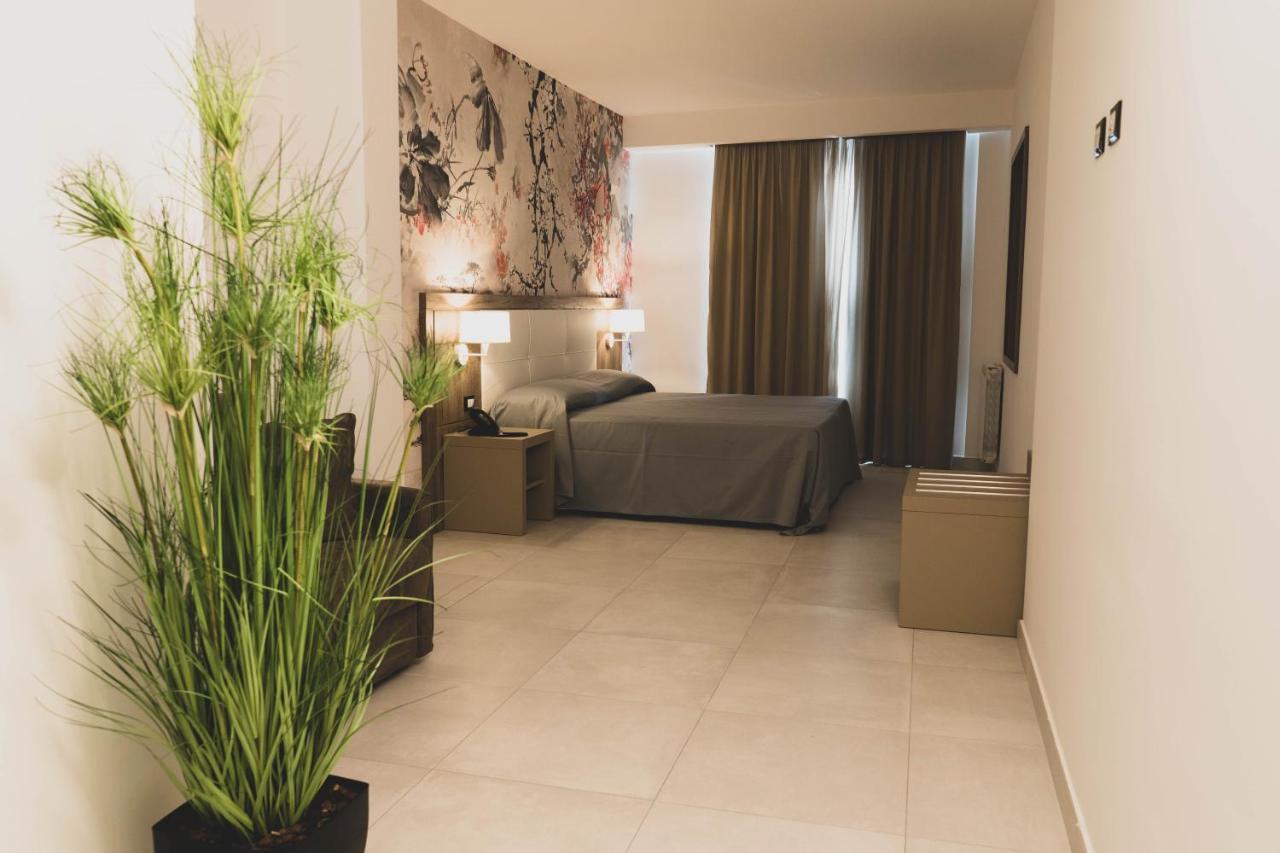 Hotel Pontemare Палермо Екстериор снимка